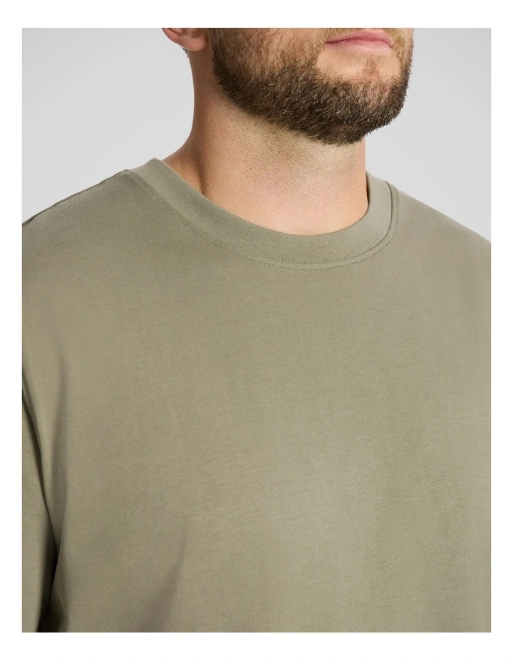 Classic Heavy Weight Tee in Moss image 3