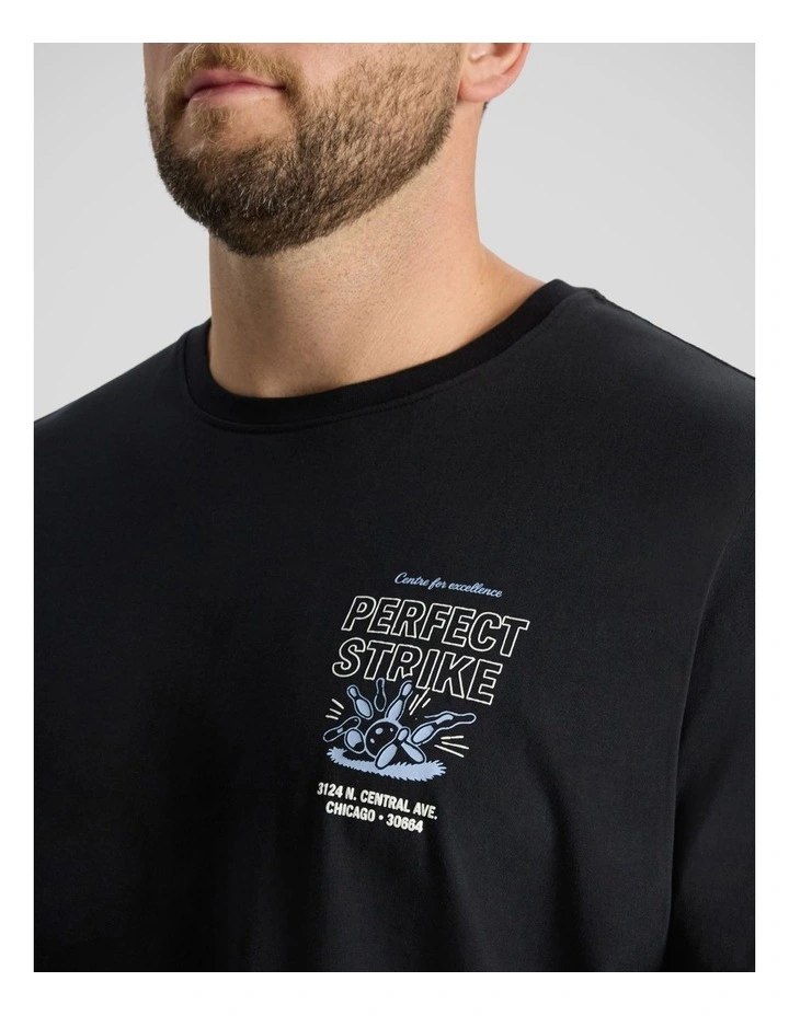 Perfect Strike Longline Tee in Black image 3