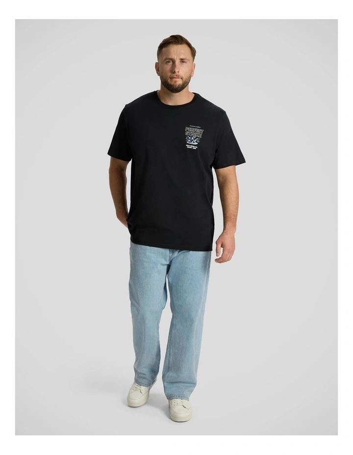 Perfect Strike Longline Tee in Black image 4