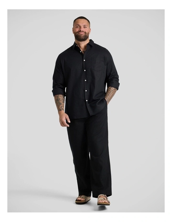 Shoreline Linen Pant in Black image 4