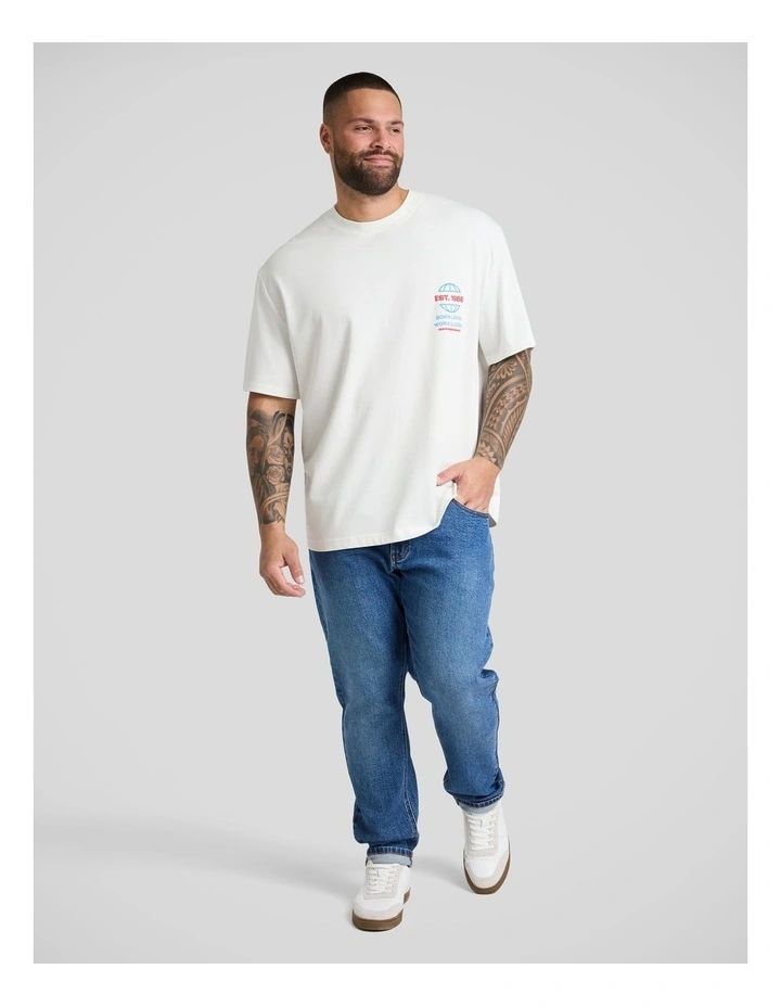 Local Relaxed Fit Tee in White image 4