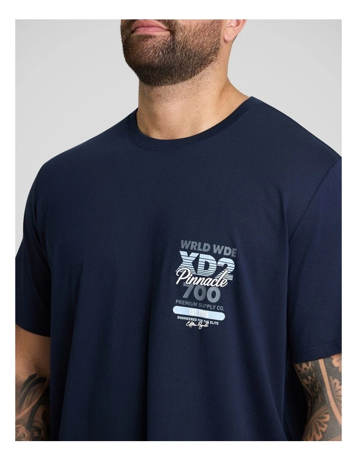 Pinnacle Longline Tee in Navy image 3