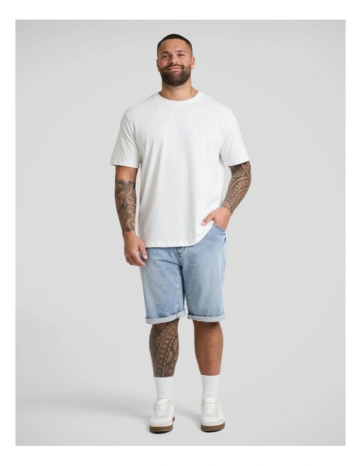 Deran Knit Denim Short in Light Wash image 4