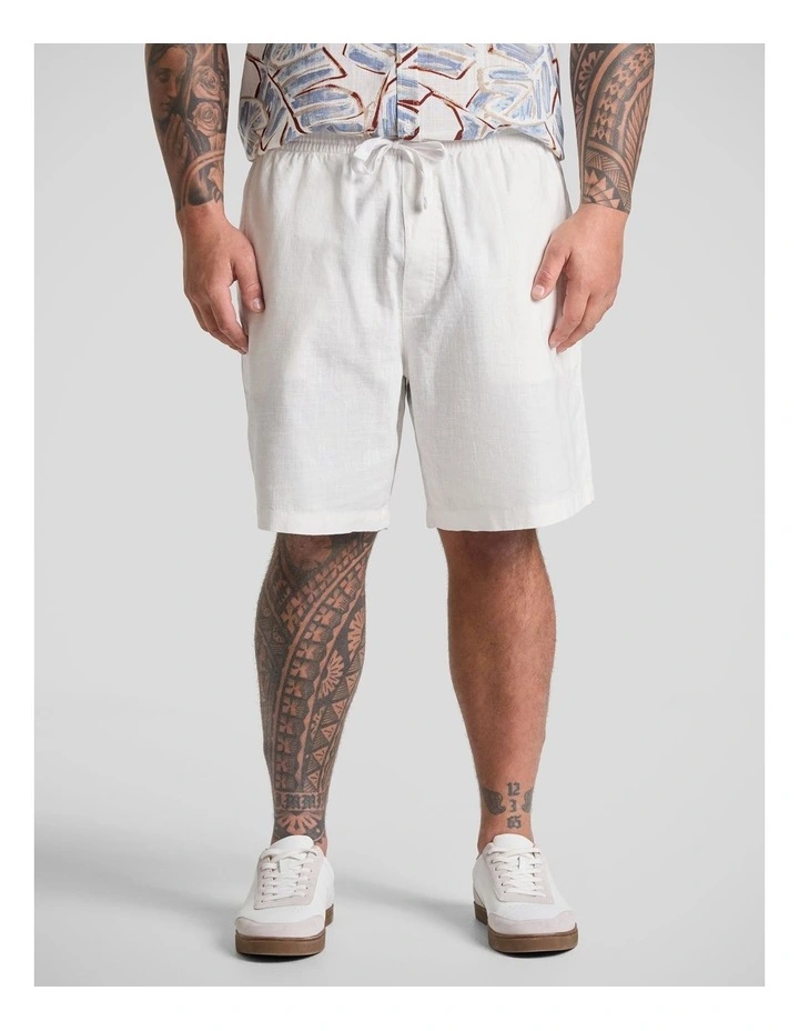 Shoreline Linen Short in White image 1