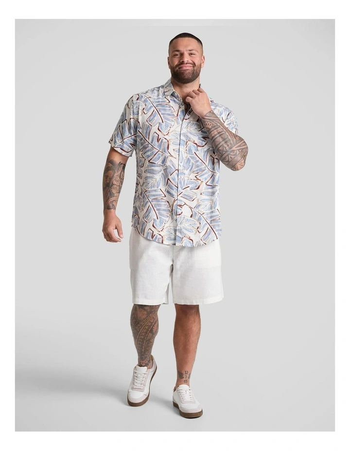 Shoreline Linen Short in White image 4
