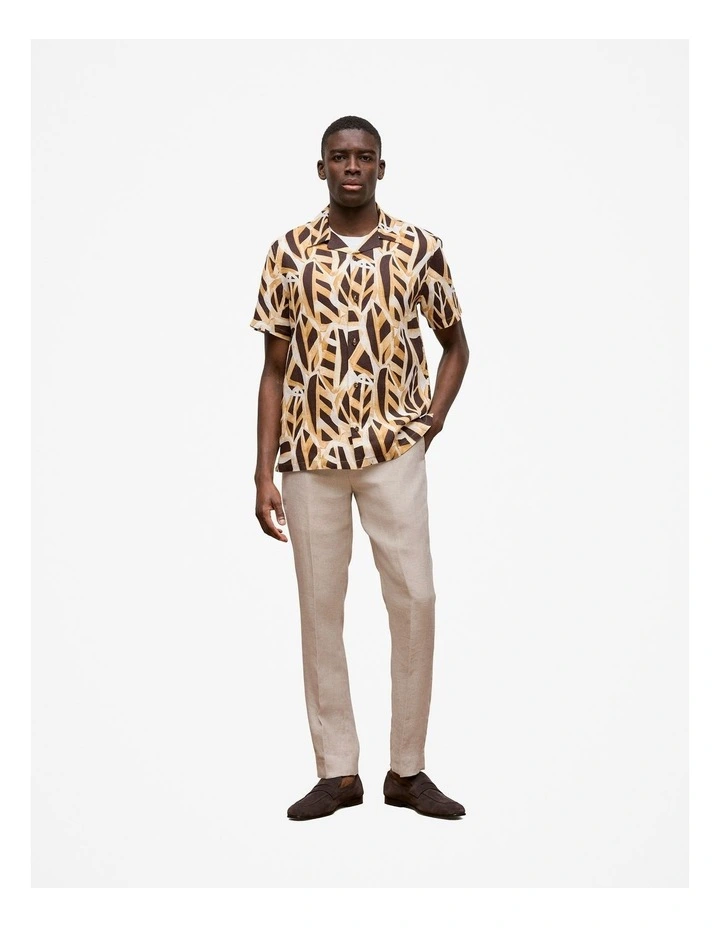 Graphic Leaf Linen Short Sleeve Shirt in Bitter Chocolate image 3