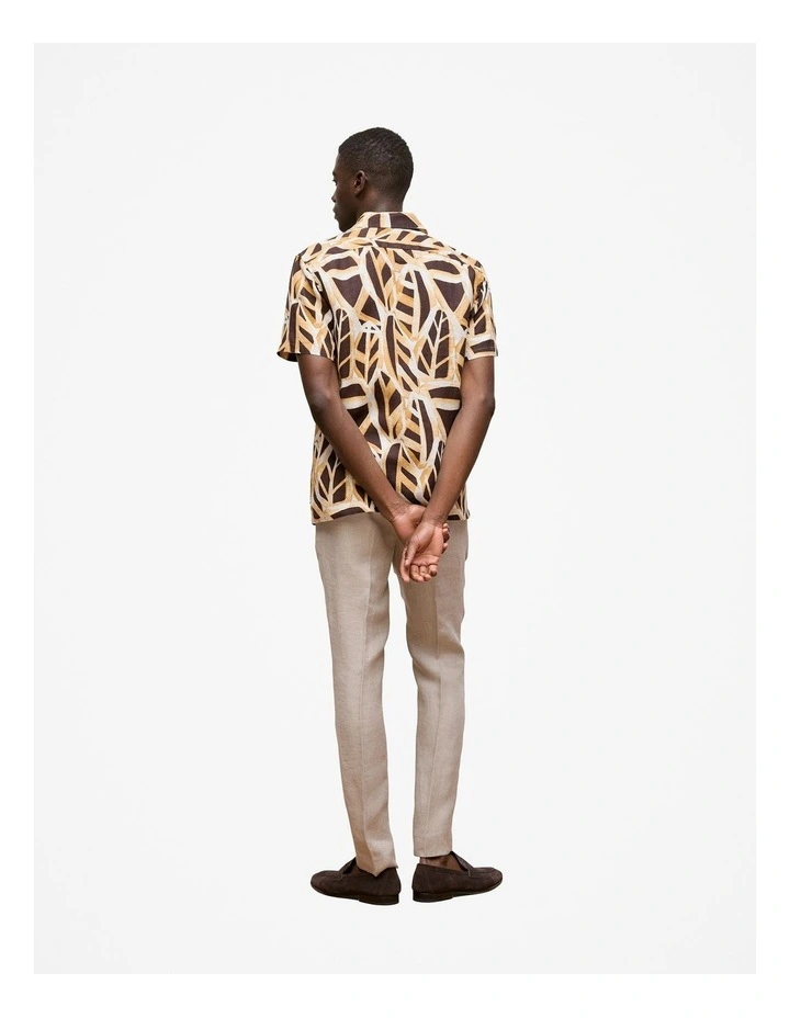 Graphic Leaf Linen Short Sleeve Shirt in Bitter Chocolate image 6