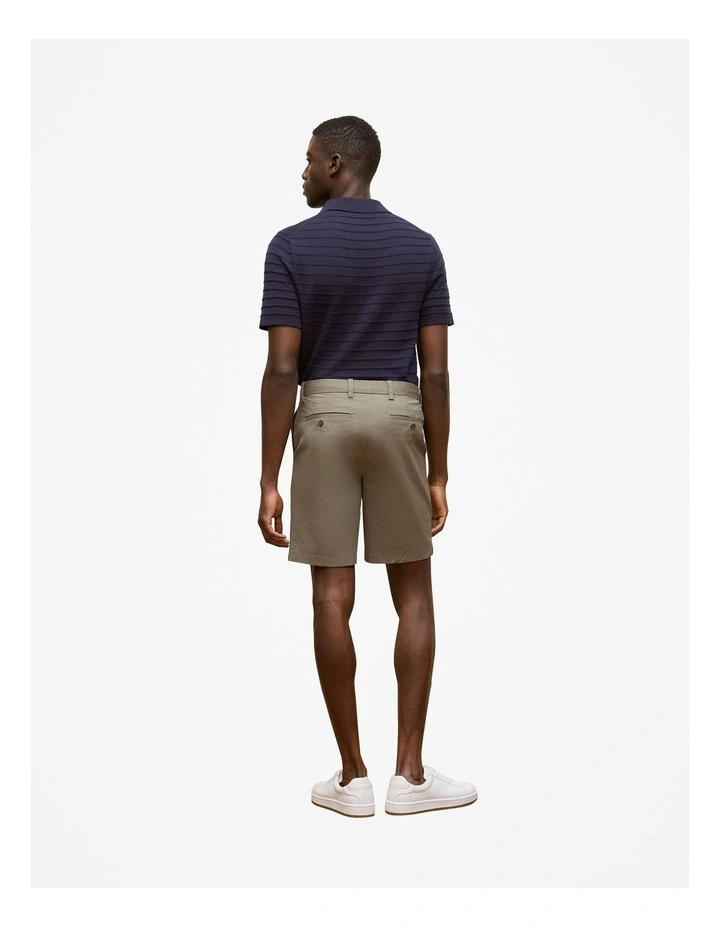 Stretch Cotton Chino Short in Hunter Green image 4