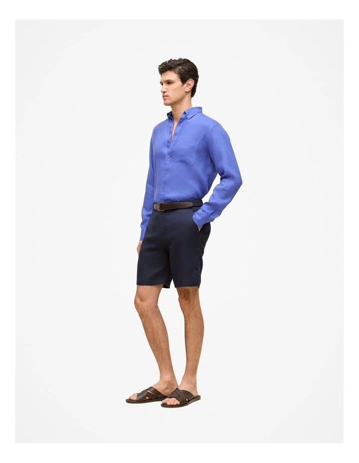 Linen Tailored Relaxed Short in Navy image 4