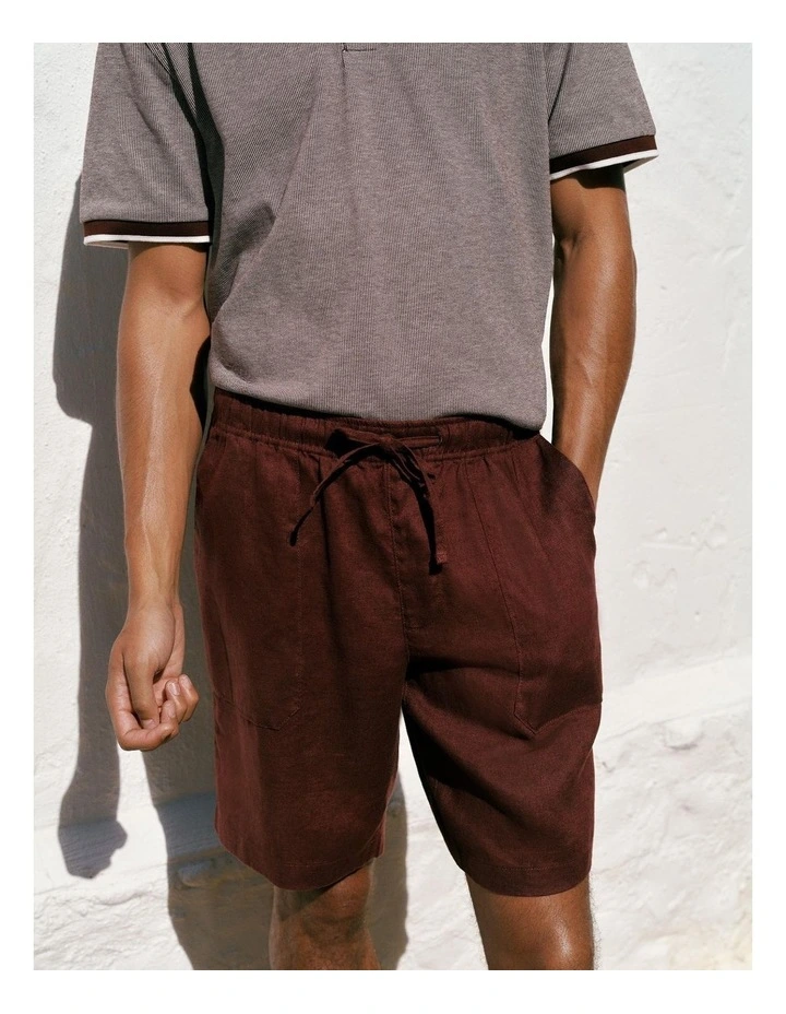 Linen Patch Pocket Drawcord Short in Espresso image 2