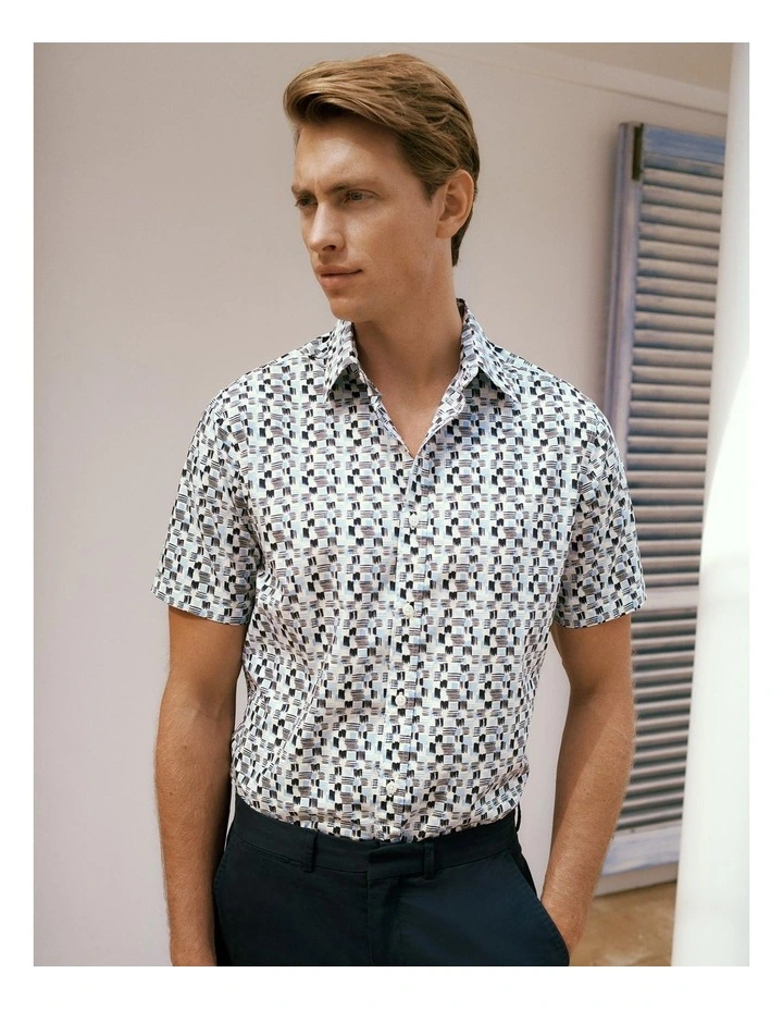Reed Poplin Short Sleeve Shirt in Navy image 1