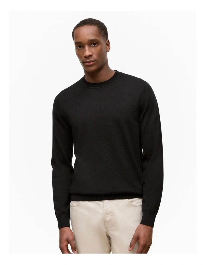 Merino Classic Crew in Black image 1