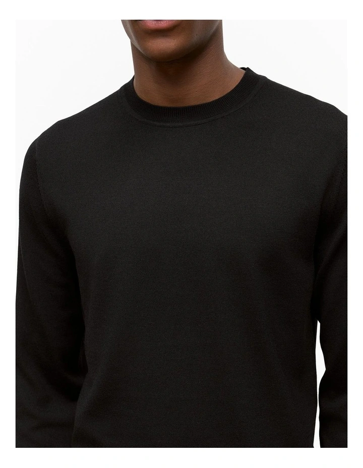 Merino Classic Crew in Black image 3