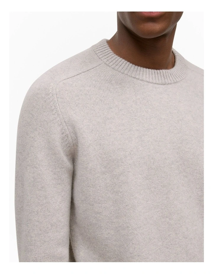 Cashmere Crew Pullover in Grey Melange image 4