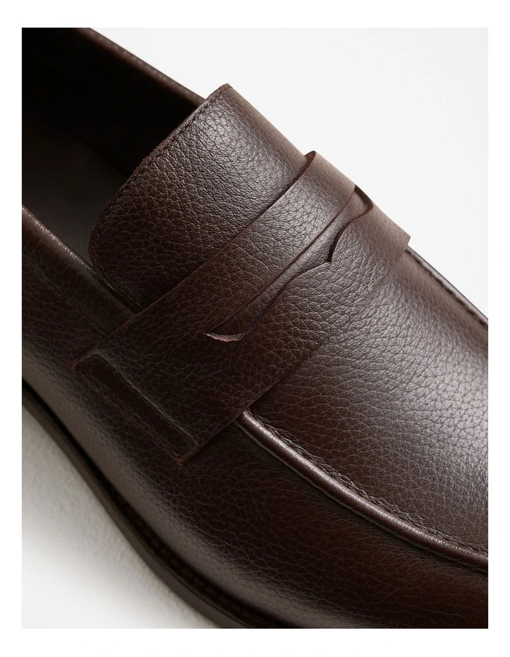 Umber Saddle Loafer in Espresso image 4