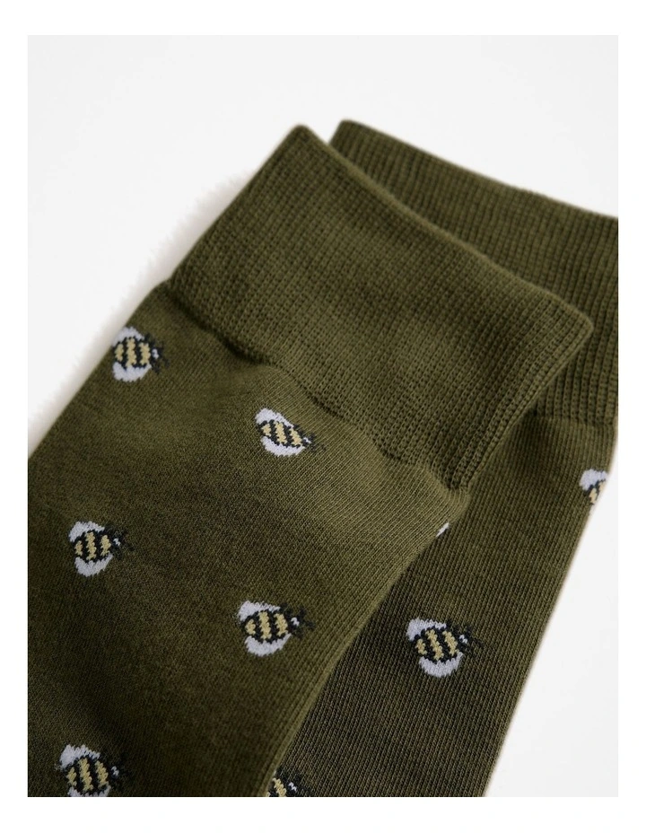 Bumble Bee Sock in Winter Moss image 2