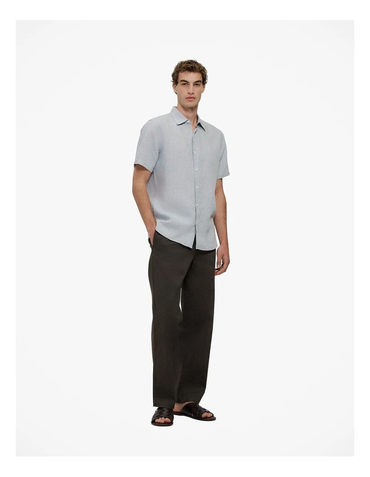 Yarn Dyed Linen Short Sleeve Shirt in Sage Green image 2