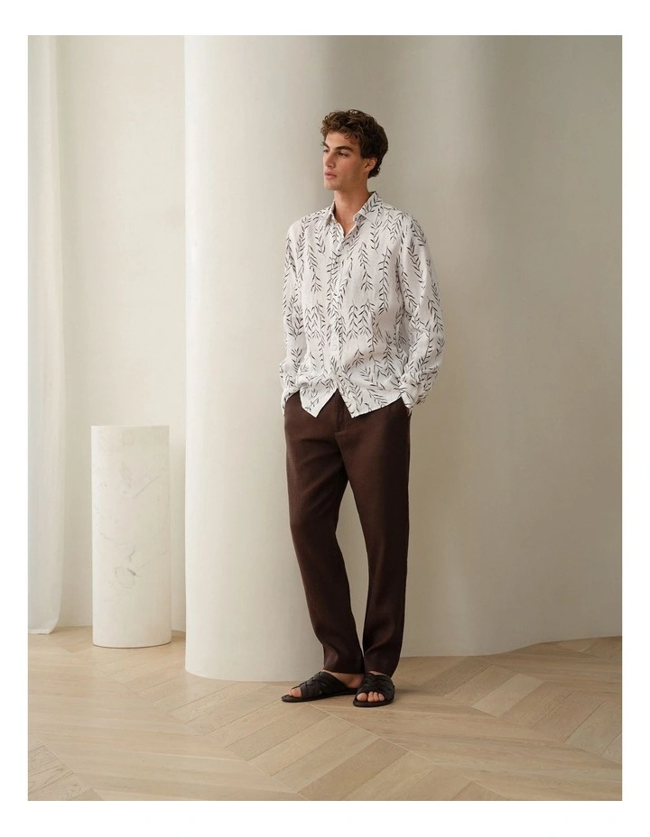 Linen Relaxed Tailored Pant in Coffee image 2