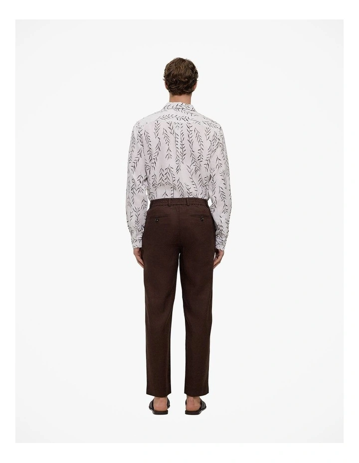 Linen Relaxed Tailored Pant in Coffee image 5