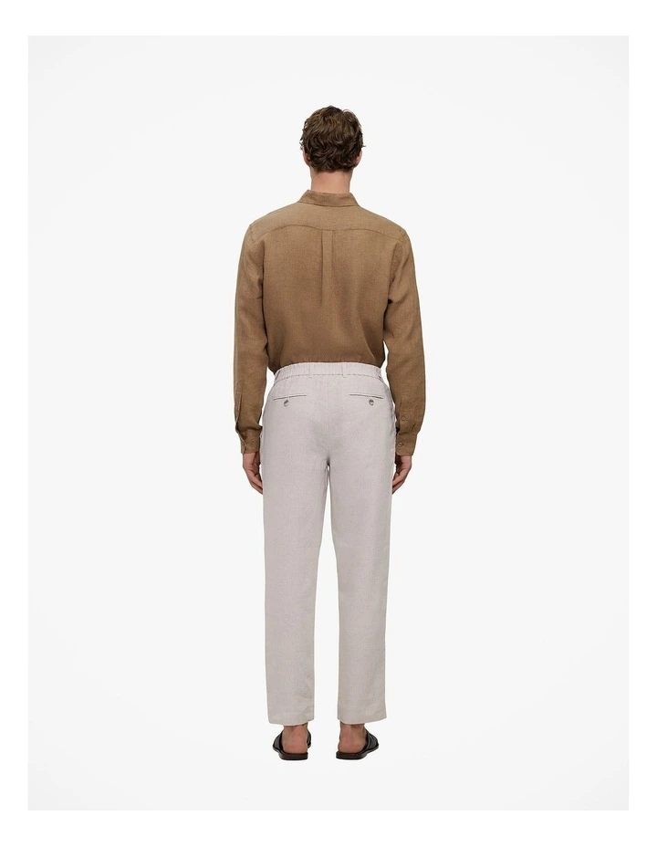 Linen Relaxed Tailored Pant in Flax image 6