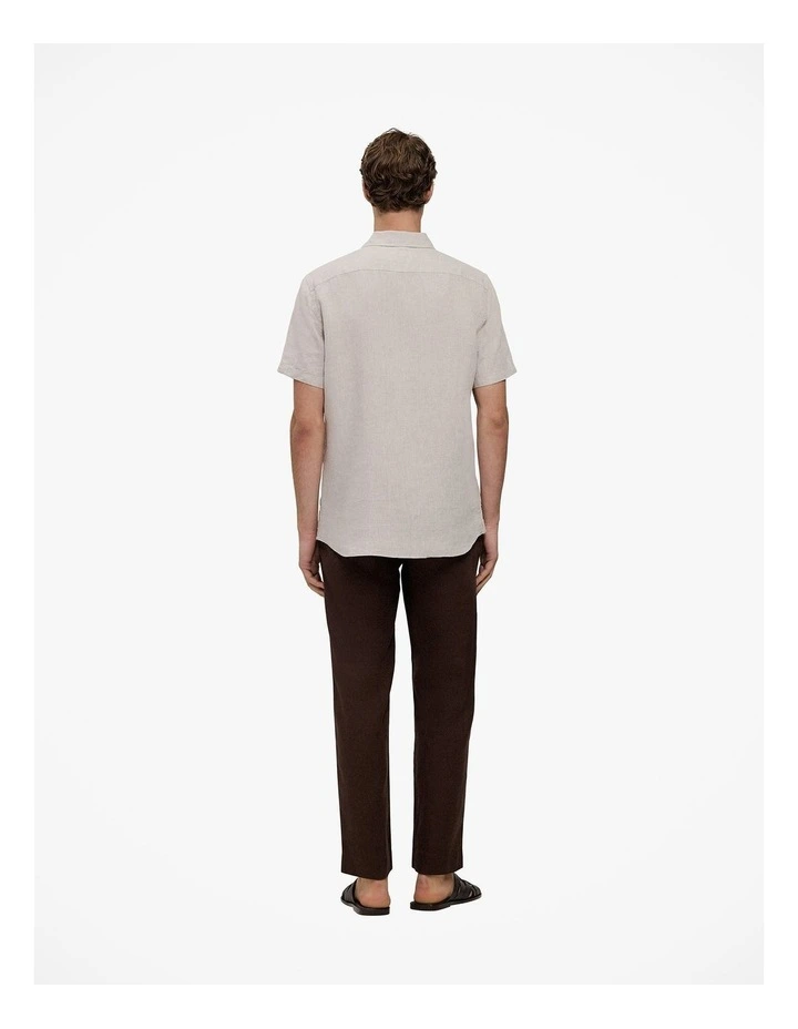 Yarn Dyed Linen Short Sleeve Shirt in Flax image 4