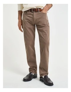 Regular Fit Desert Jeans in Desert Brown