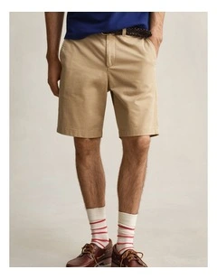 Classic Chino Shorts in Dark Khaki