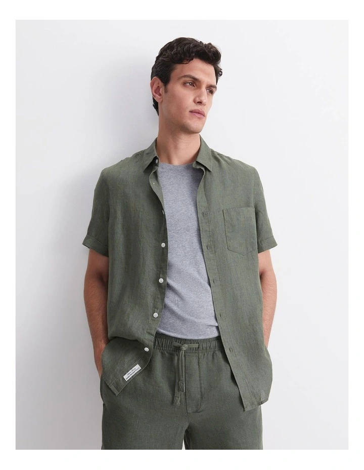 Short Sleeve Delave Linen Shirt in Green image 5