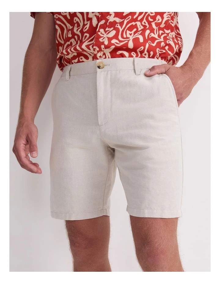 Otis Short in Cream image 6