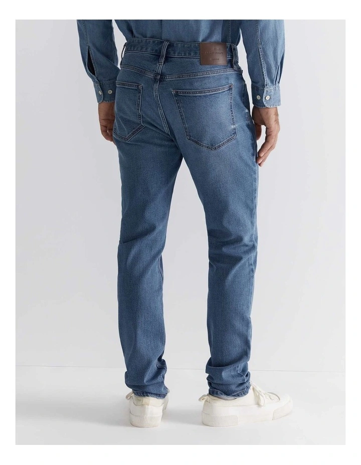 Jackson Slim Jean in Light Blue Wash image 3
