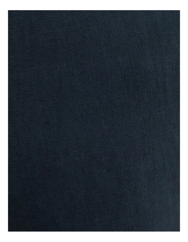 Holland Linen Short in Washed Black image 6