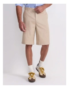 Relaxed Classic Shorts in Beige