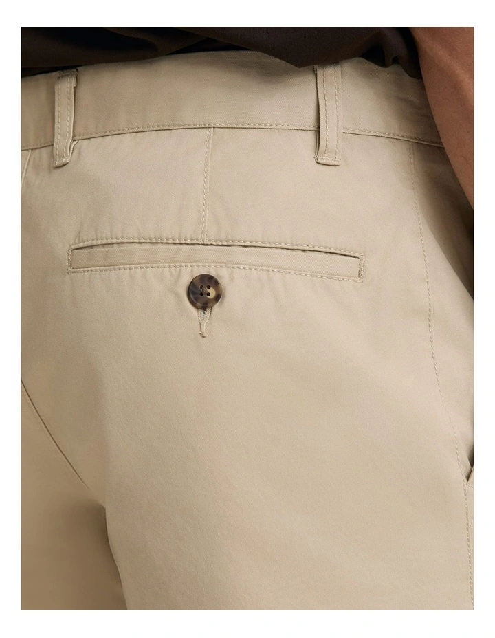 Relaxed Classic Shorts in Beige image 5