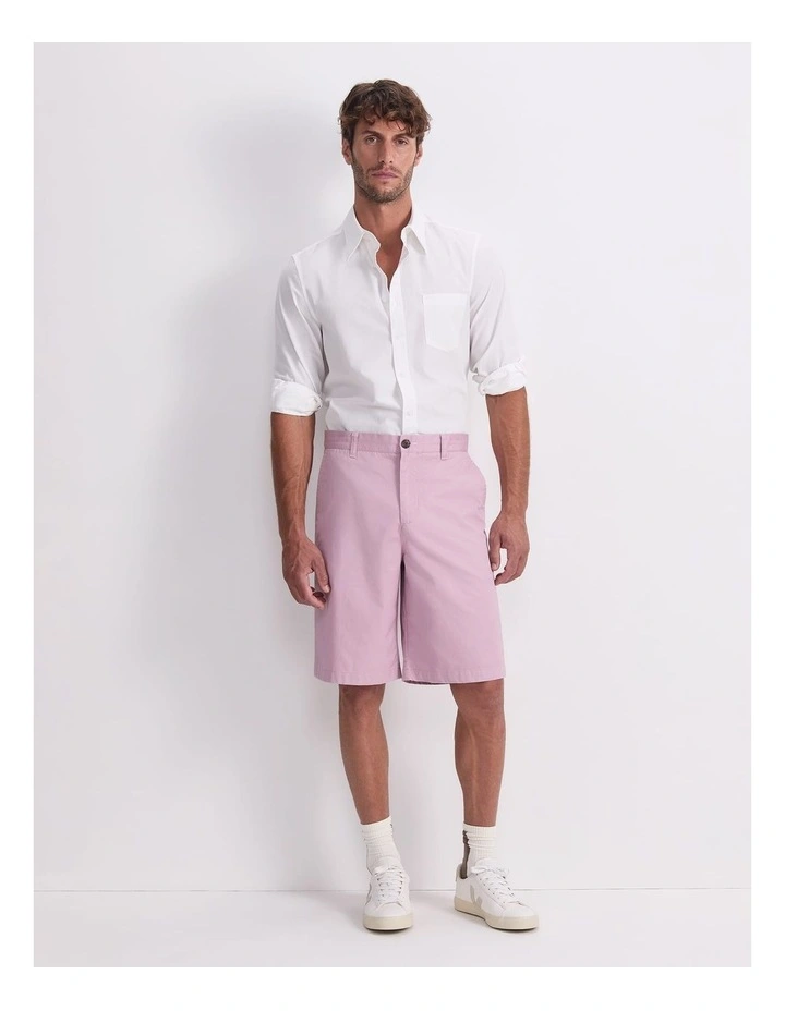 Relaxed Classic Shorts in Pink image 4