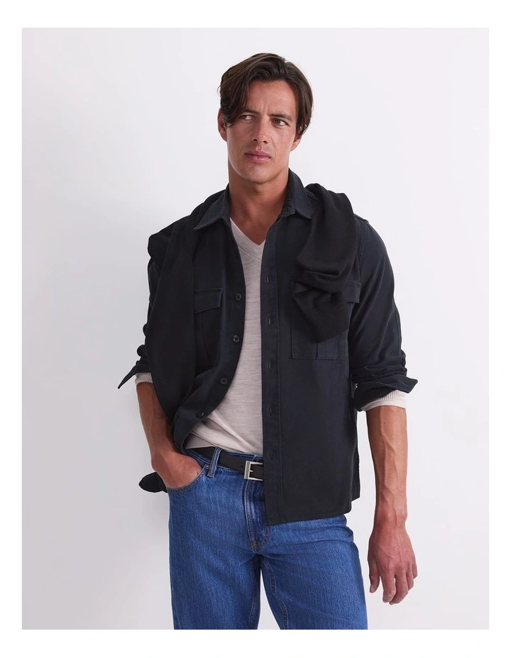 Long Sleeve Double Pocket Overshirt in Black image 5