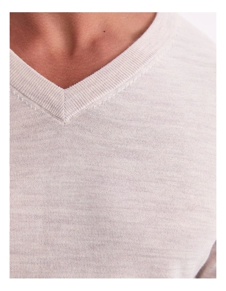Merino V-Neck Knit in Beige image 5