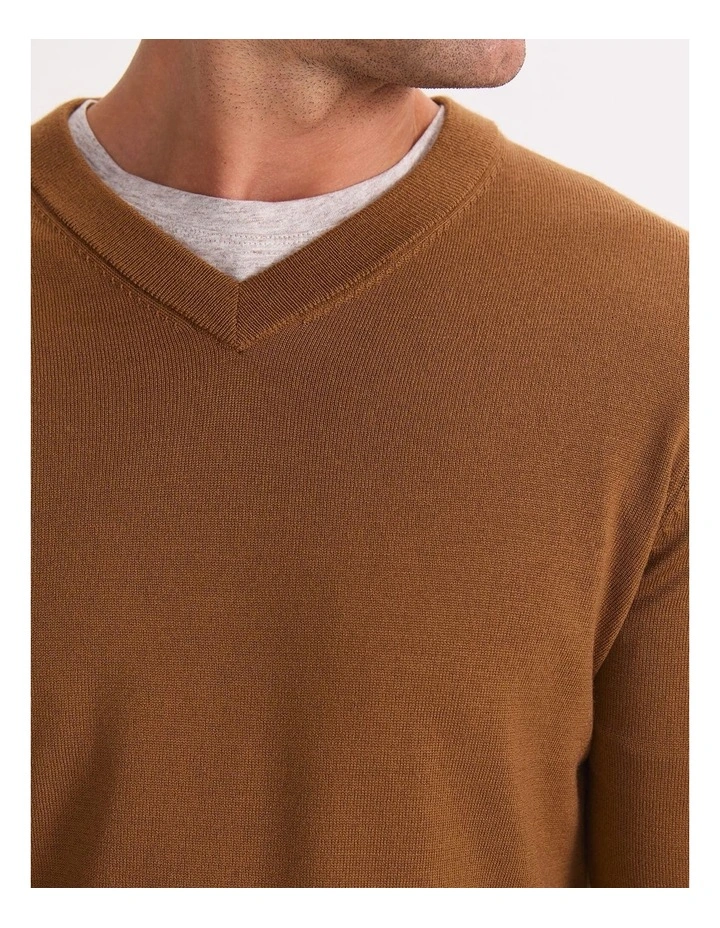 Merino V-Neck Knit image 6