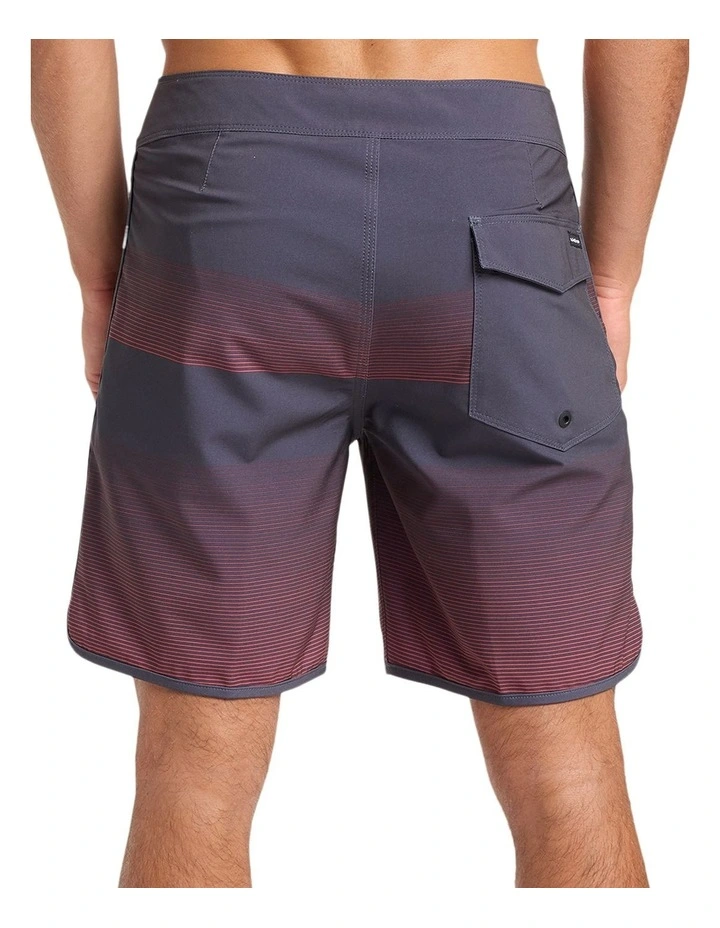 Surfsilk Boardshorts 18 Inch in Black image 2