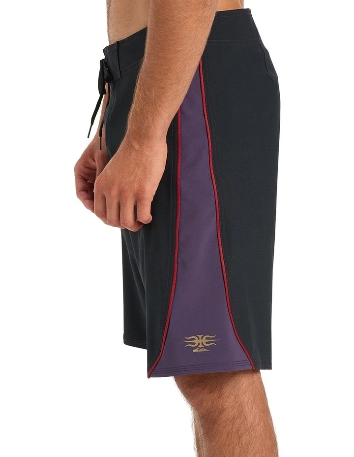 Mercury 99 Boardshorts 19 Inch in Black image 3
