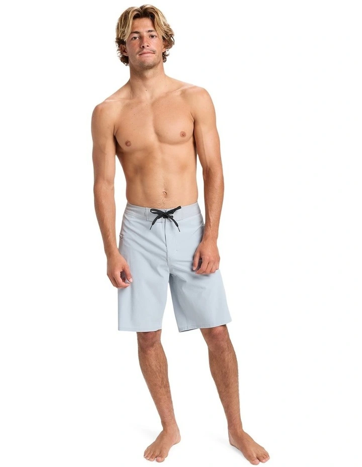 Highline Omni Boardshorts 19 Inch in Grey image 5