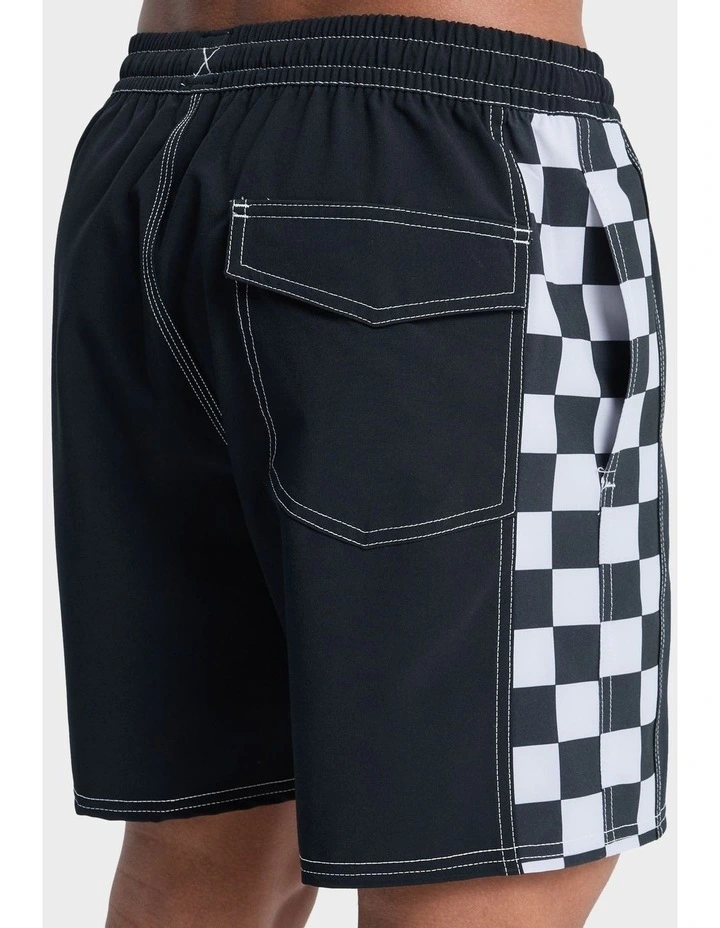 Original 17 Inch Arch Volley Boardshorts In Black image 4