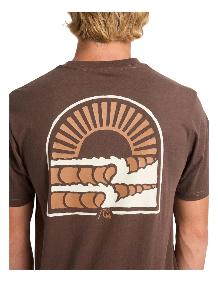 Sunset Arc Wave T-shirt in Brown image 4
