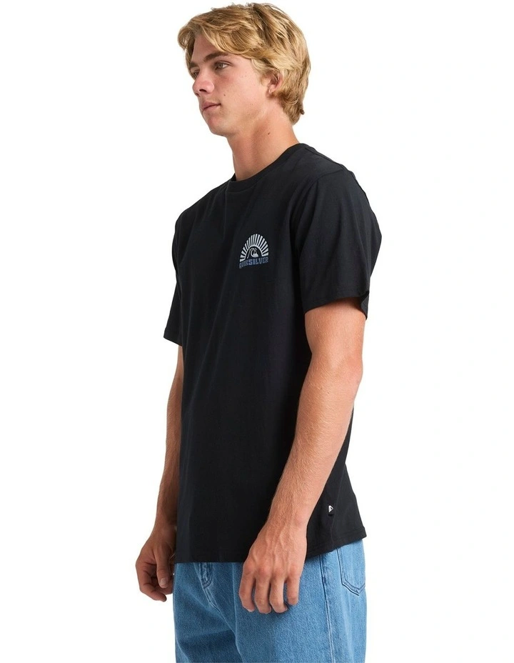 Sunset Arc Wave T-shirt in Black image 3