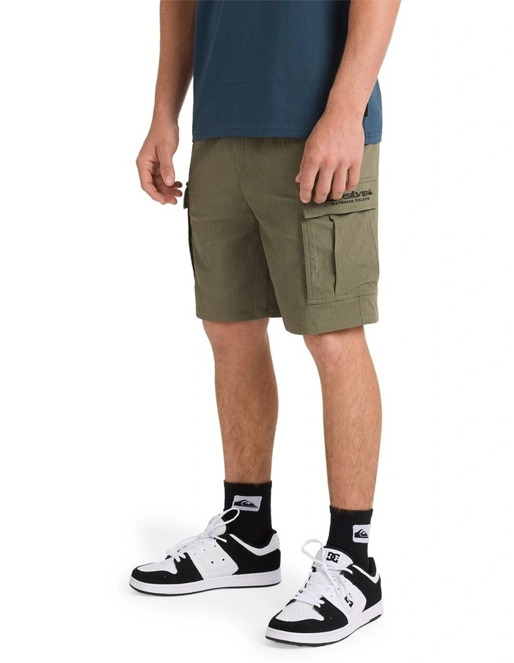 Watermans 19 Cargo Shorts in Green image 3