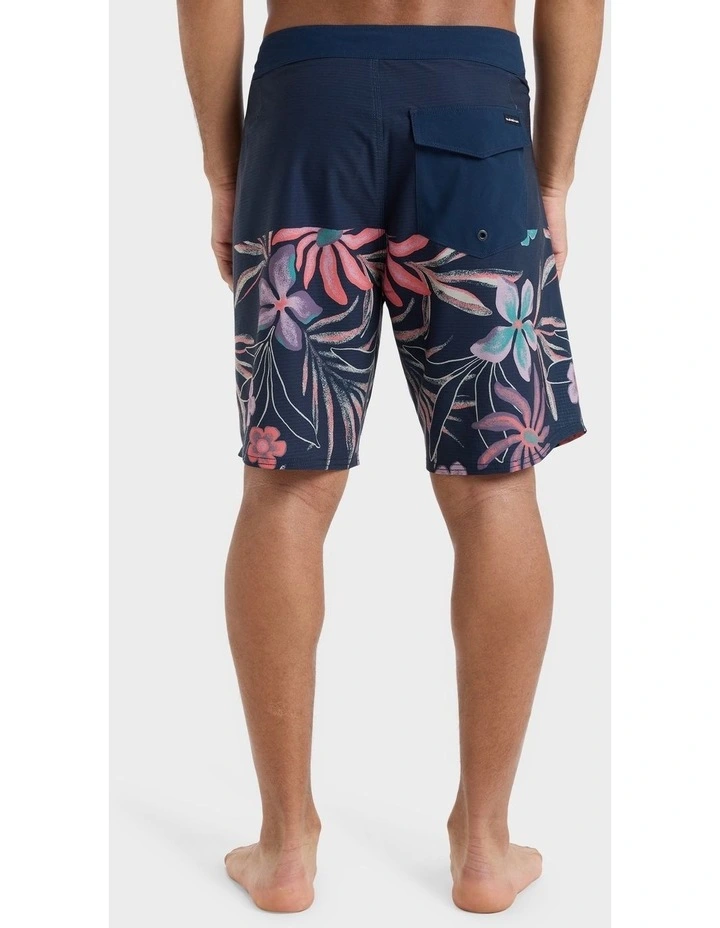 Highline Arch 19 Boardshorts in Navy image 2