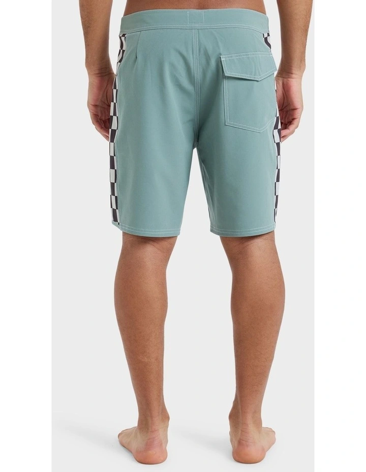 Original Arch 18 Boardshorts in Green image 2