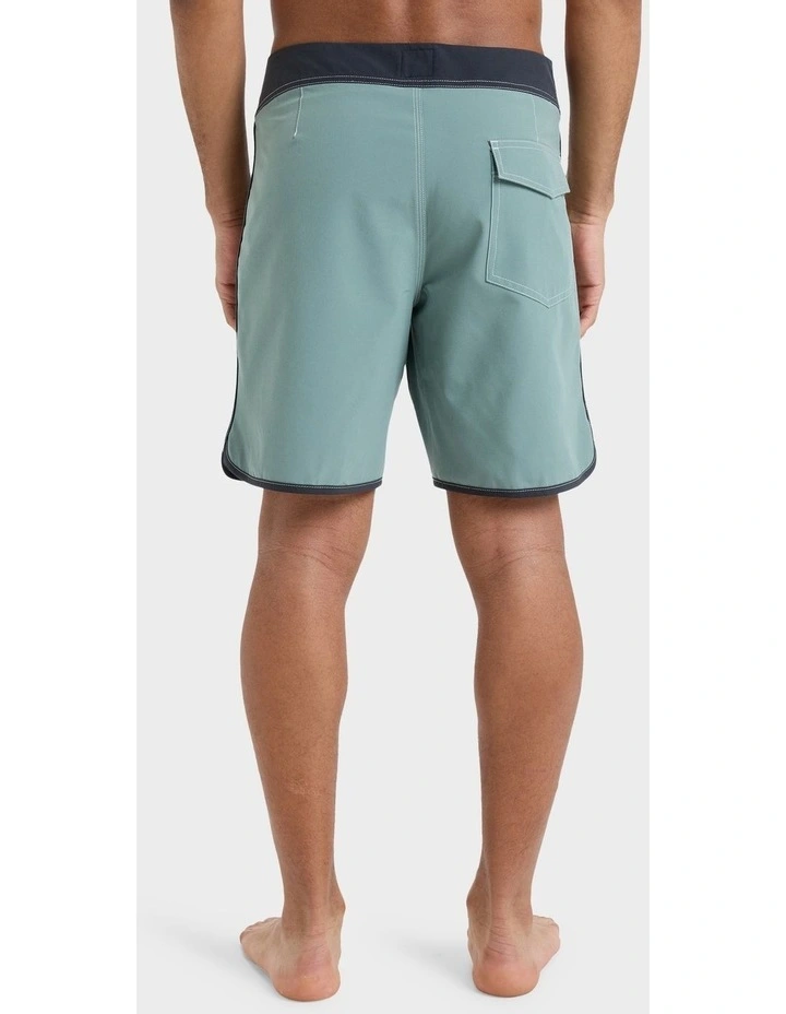 Original 18 Boardshorts in Green image 2