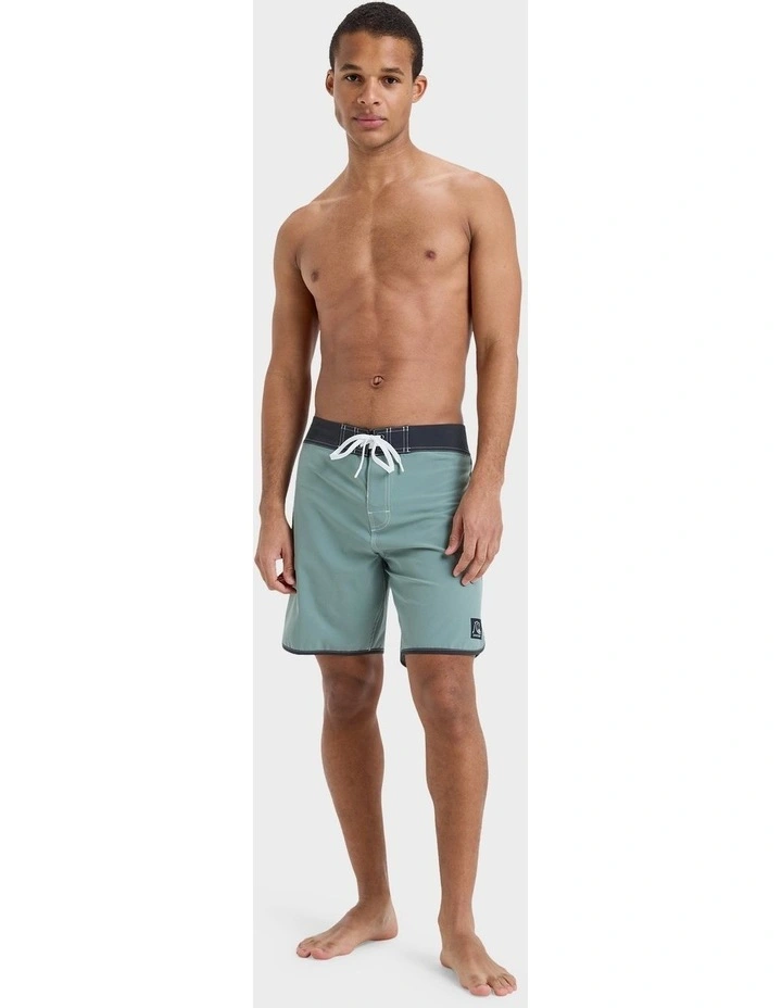 Original 18 Boardshorts in Green image 5