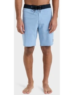 Highline Straight 19 Boardshorts in Blue