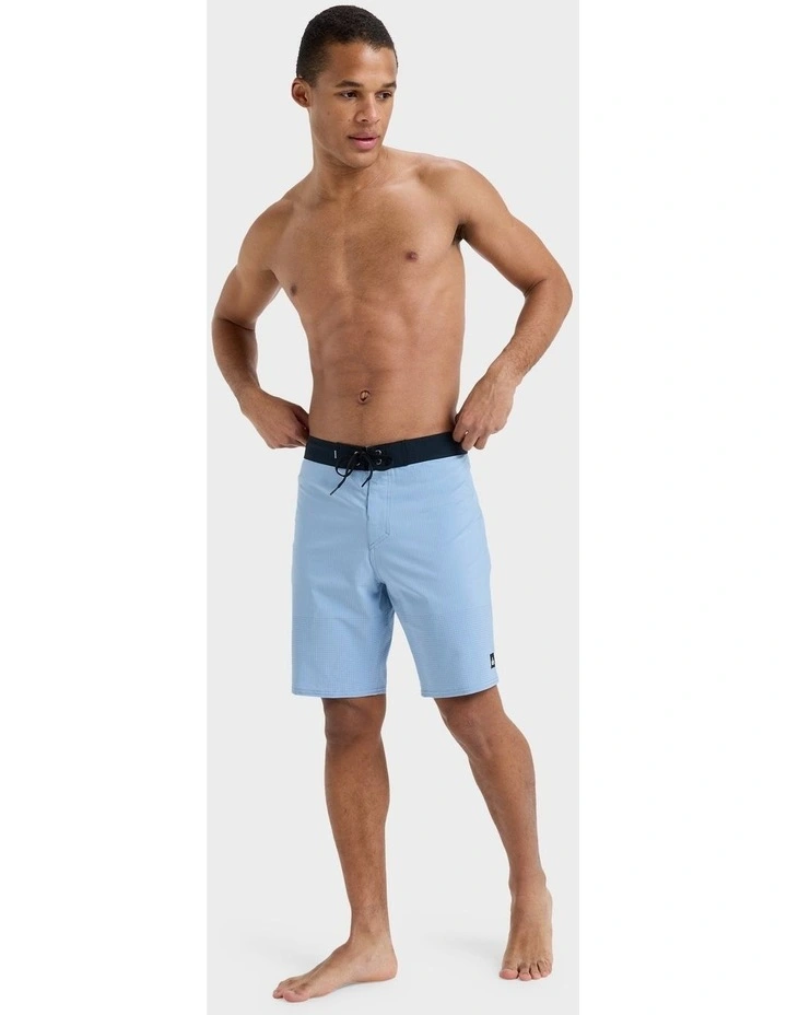 Highline Straight 19 Boardshorts in Blue image 5